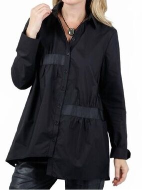 Ozai n Ku Women's Black Enid Ruched Button-Down Shirt